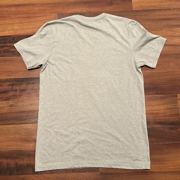 Men’s Adidas Tee - Picture 2 of 2